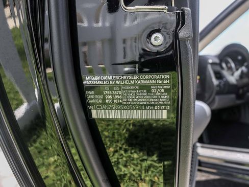 Used 2005 Chrysler Crossfire SRT-6 RWD image 47