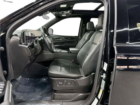 Used 2023 Cadillac Escalade Sport image 10