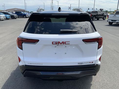 New 2026 GMC Terrain AT4 w/ LPO, Floor Liner Package AWD/4WD image 10