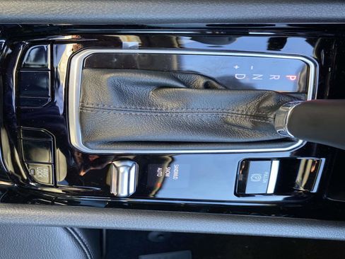 New 2026 Jeep Compass Limited image 13