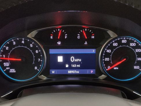 Used 2022 Chevrolet Equinox Premier AWD/4WD image 23