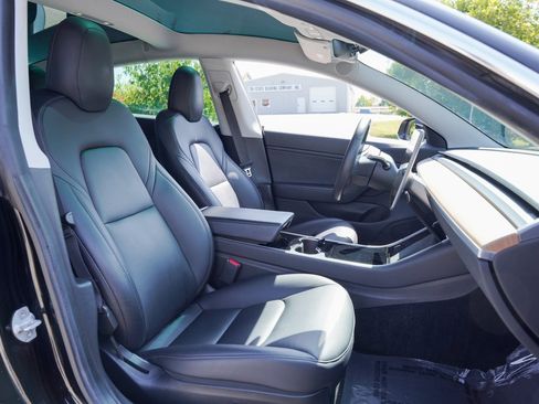 Used 2019 Tesla Model 3 Long Range image 30