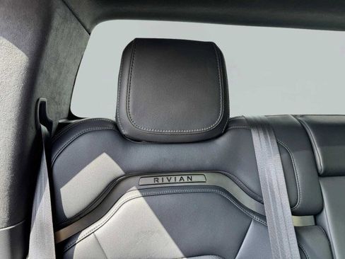 Used 2022 Rivian R1T Adventure image 53