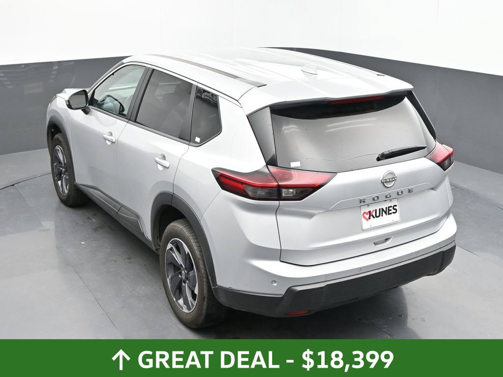 Used 2025 Nissan Rogue SV FWD image 36