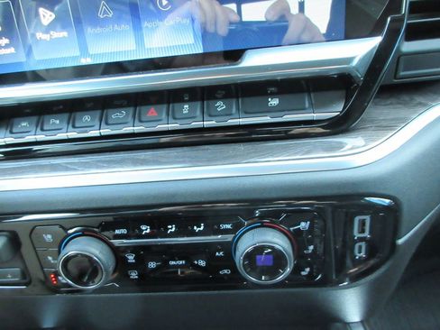 New 2026 Chevrolet Silverado 1500 LTZ w/ LTZ Premium Package image 35