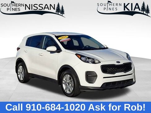 Used 2019 Kia Sportage LX image 1