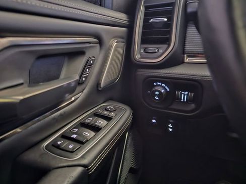 Used 2020 RAM 1500 Limited w/ Black Appearance Package image 35