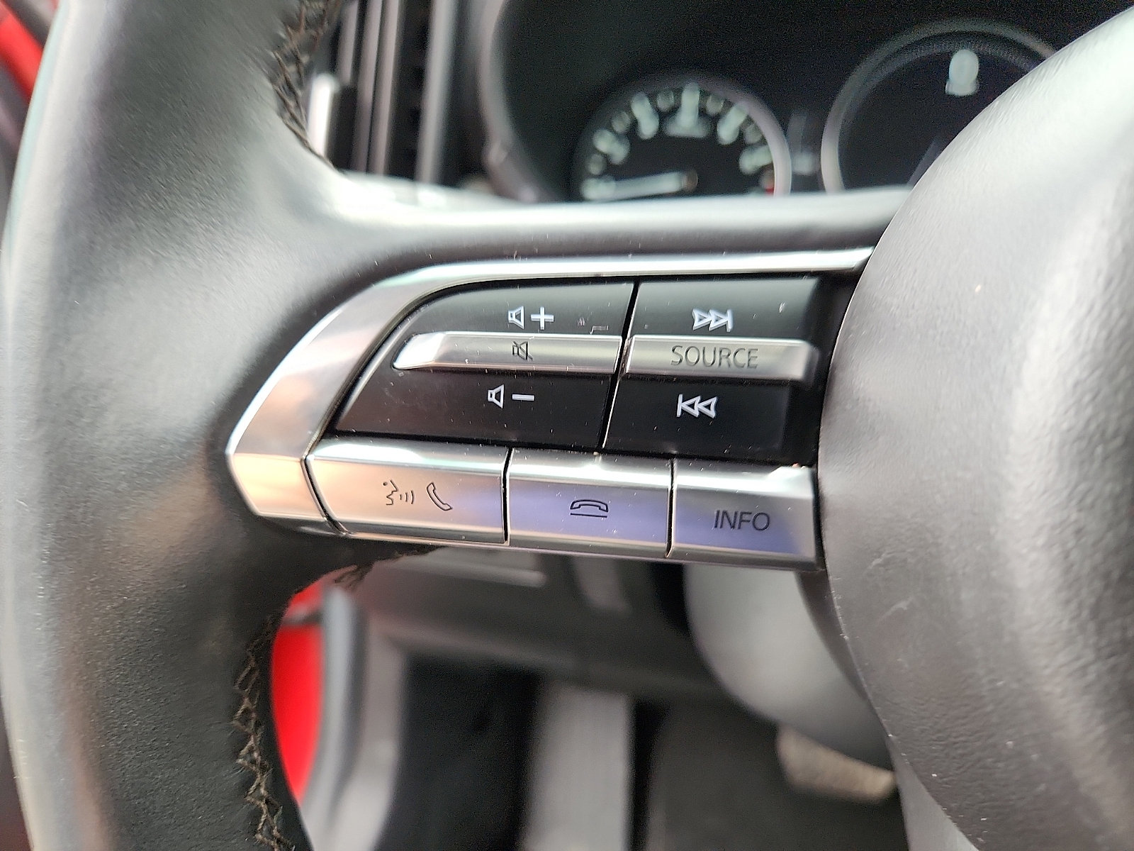 Used 2024 MAZDA CX-50 AWD 2.5 S w/ Premium Package image 15