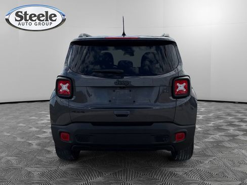 Used 2023 Jeep Renegade Altitude image 4