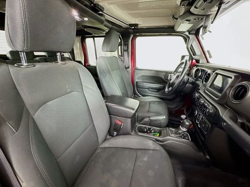 Used 2021 Jeep Gladiator Sport AWD/4WD image 30