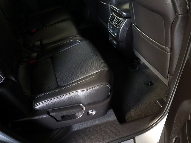 Certified 2020 Acura MDX w/ Technology Package AWD/4WD image 32