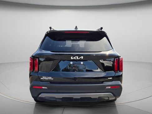 Used 2023 Kia Sorento S w/ Panoramic Sunroof Package AWD/4WD image 7