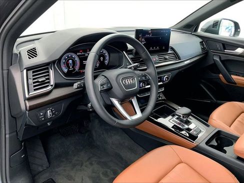 Used 2023 Audi Q5 2.0T Premium Plus w/ Premium Plus Package image 14