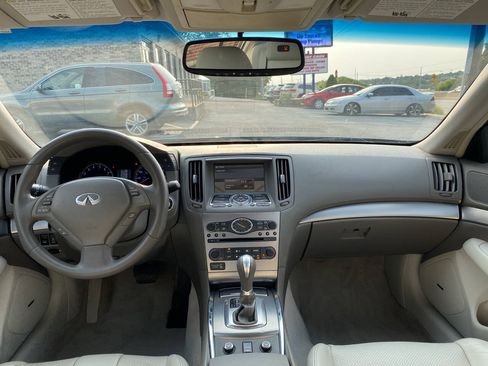 Used 2010 INFINITI G37 x Sedan w/ Premium Pkg AWD/4WD image 23