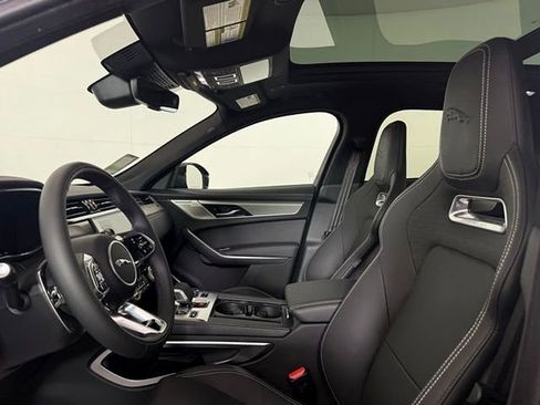 New 2026 Jaguar F-PACE R-Dynamic S image 30