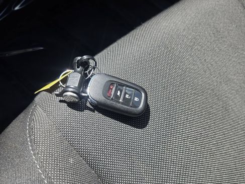 Certified 2025 Honda CR-V LX image 17