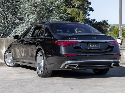 Used 2024 Mercedes-Benz Maybach S 680 4MATIC image 3