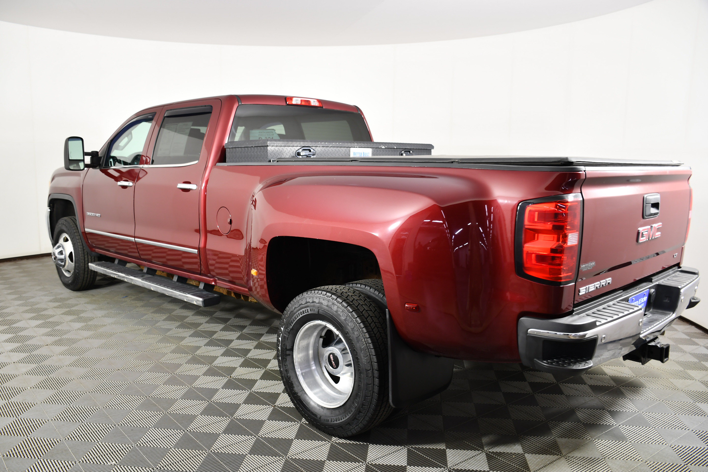 Used 2015 GMC Sierra 3500 SLT AWD/4WD image 8