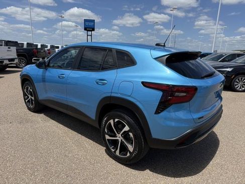 New 2026 Chevrolet Trax RS w/ Driver Confidence Package FWD image 7