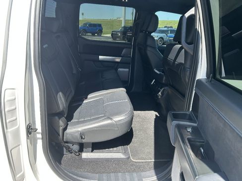Used 2024 Ford F150 Platinum AWD/4WD image 18