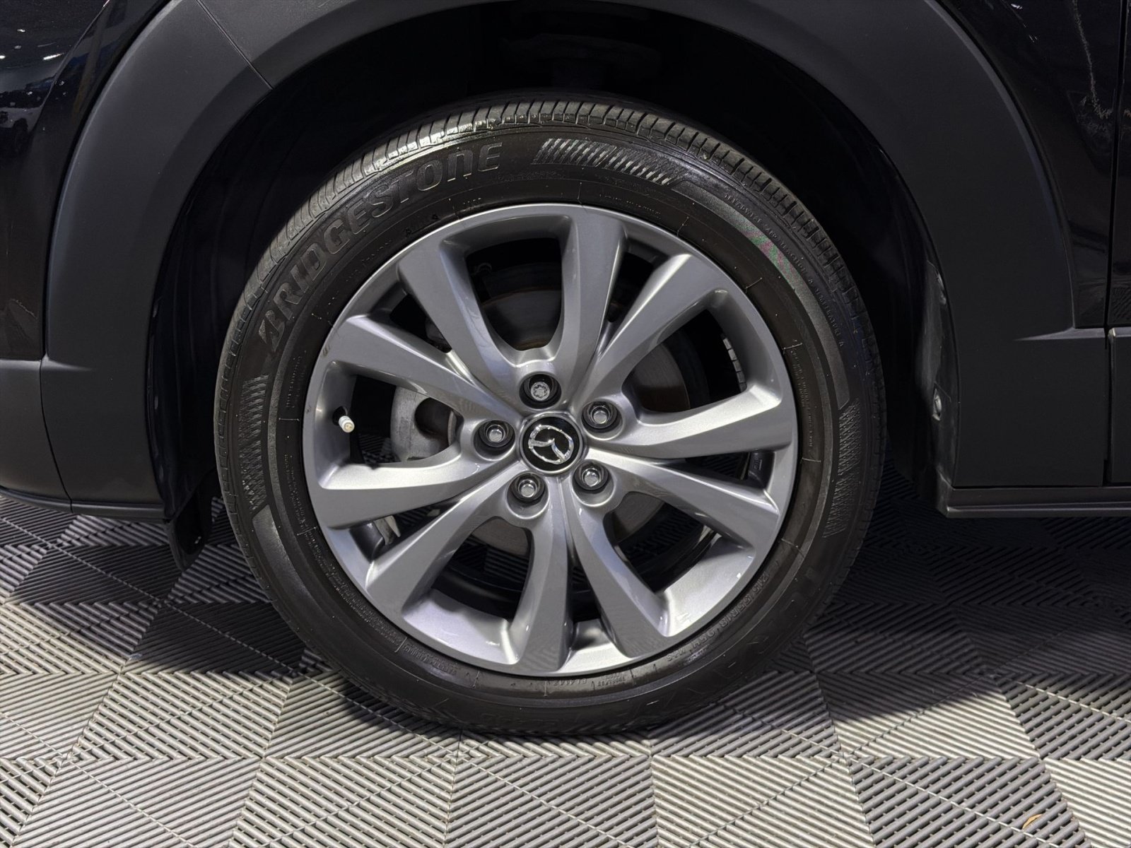Used 2024 MAZDA CX-30 AWD 2.5 S w/ Preferred Package image 16