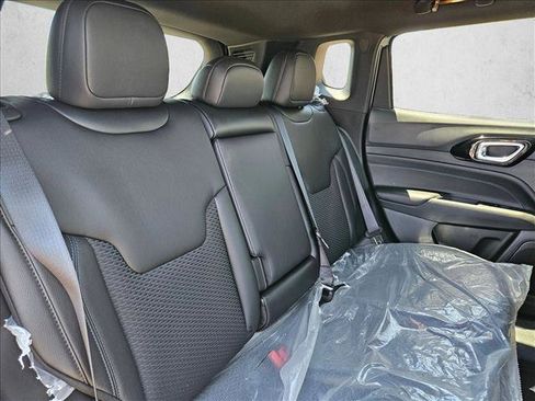 New 2026 Jeep Compass Latitude AWD/4WD image 16