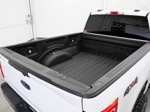 Used 2022 Ford F150 XL w/ Equipment Group 101A High AWD/4WD image 38