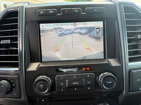 Used 2018 Ford F250 XLT w/ XLT Premium Package AWD/4WD image 22