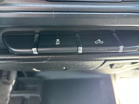 Used 2018 GMC Sierra 1500 4x4 Double Cab image 30
