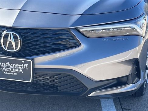 Used 2023 Acura Integra image 9