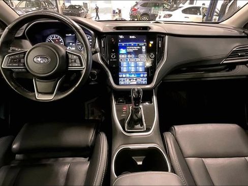 Used 2023 Subaru Outback Limited AWD/4WD image 15