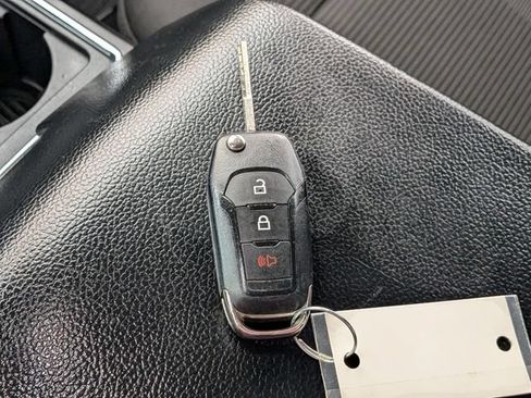 Certified 2019 Ford F150 XL w/ Equipment Group 101A Mid AWD/4WD image 30