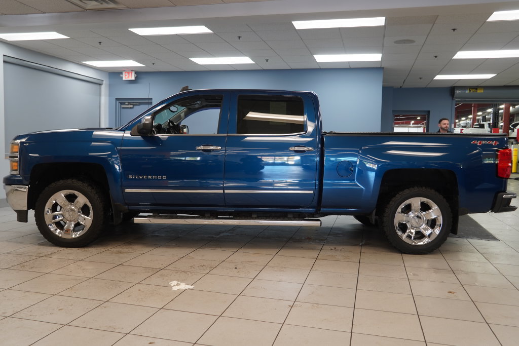 Used 2015 Chevrolet Silverado 1500 LTZ w/ LTZ Plus Package AWD/4WD image 2
