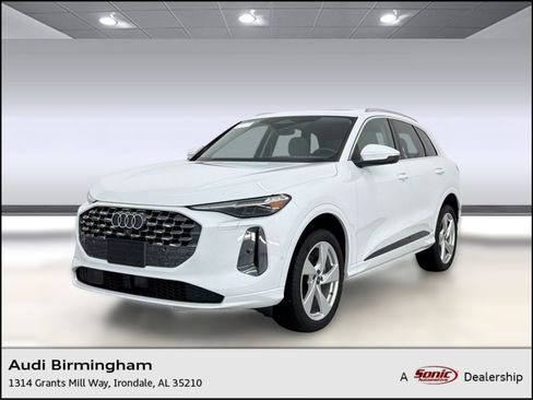 New 2025 Audi Q5 Premium Plus image 1