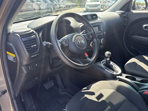 Used 2015 Kia Soul image 20