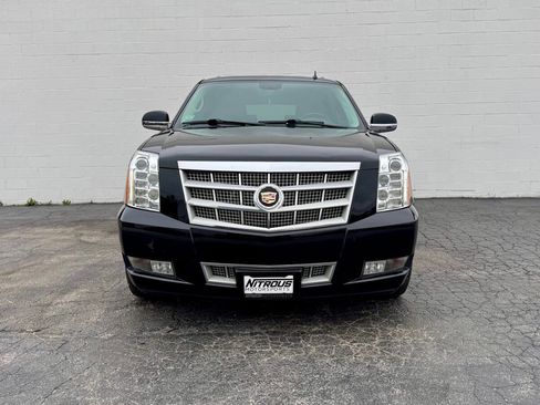 Used 2014 Cadillac Escalade Platinum image 8
