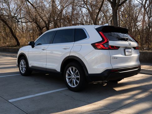 Certified 2023 Honda CR-V EX image 7