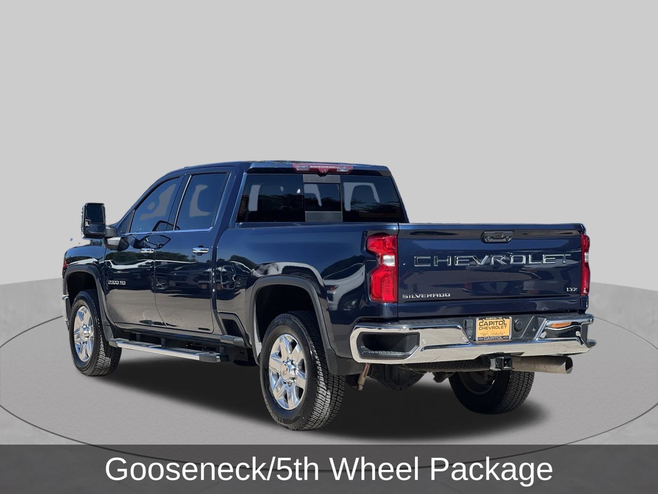 Used 2022 Chevrolet Silverado 2500 LTZ w/ LTZ Premium Package AWD/4WD image 3