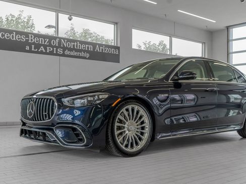 Used 2025 Mercedes-Benz S 63 AMG S image 3