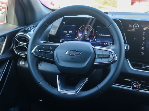 New 2026 Chevrolet Equinox LT w/ Convenience Package II image 14