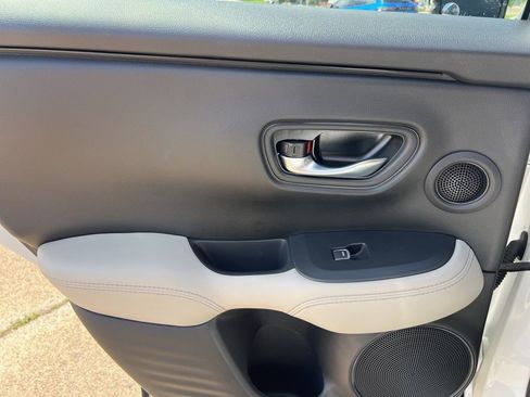 Certified 2026 Honda HR-V EX-L image 19