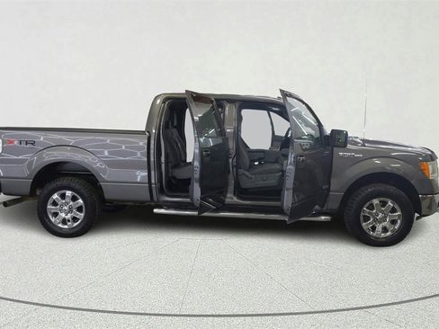 Used 2014 Ford F150 XLT w/ XTR Package image 17