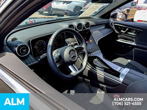 Used 2025 Mercedes-Benz GLC 300 4MATIC w/ AMG Line image 8