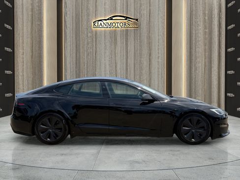 Used 2023 Tesla Model S AWD/4WD image 9