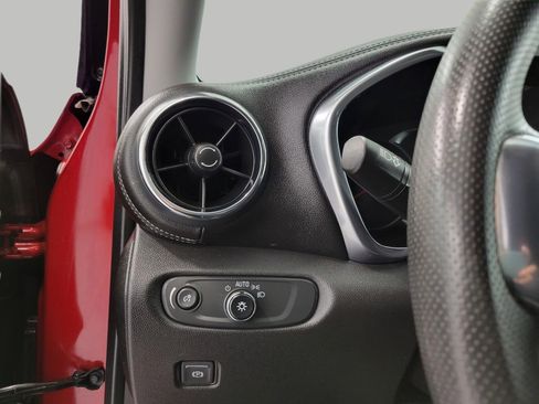 Used 2023 Chevrolet Blazer LT w/ Convenience Package image 11