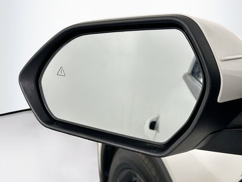 Used 2025 Kia K4 LXS image 16