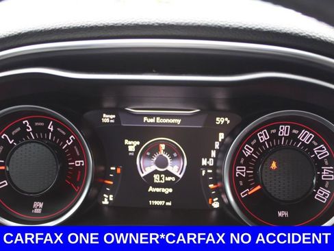 Used 2017 Dodge Challenger SXT image 29
