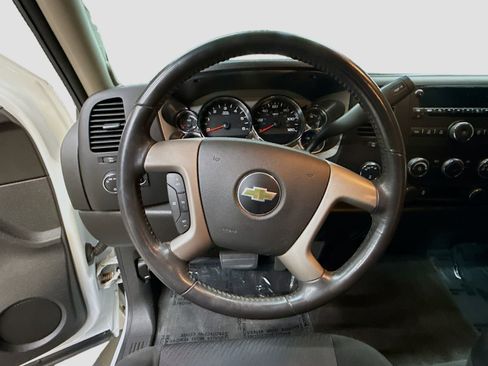 Used 2012 Chevrolet Silverado 1500 LT AWD/4WD image 13