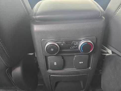 Used 2024 Ford Explorer XLT w/ Equipment Group 202A AWD/4WD image 14