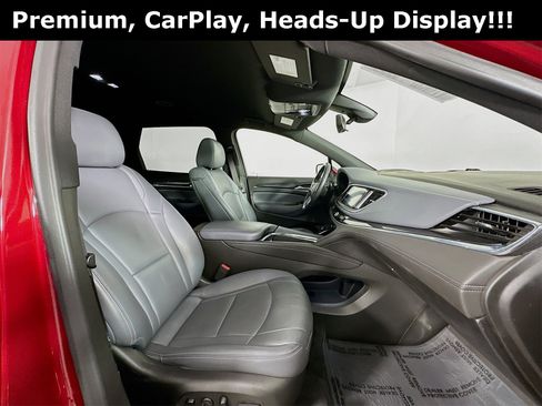 Used 2024 Buick Enclave Premium image 31